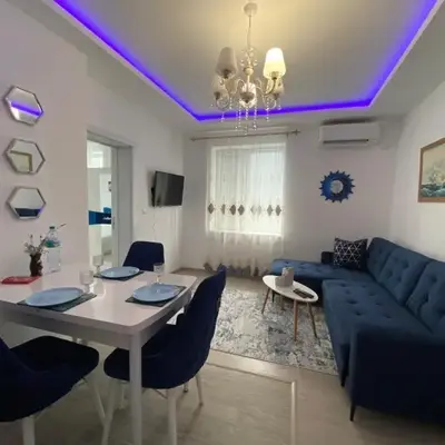 Bluemoon-Apartment with Parking