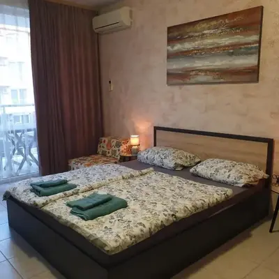 Cozy apartment by Julie