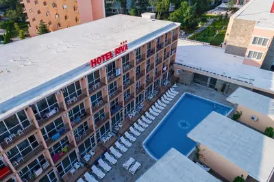 an overhead view of a hotel with a swimming pool at Hotel Riva - All Inclusive in Sunny Beach