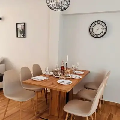 Goldy central beach apartment with private garden Burgas