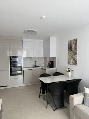 Gallery image of SWETI WLAS Premium Ferienwohnung Polarstar Beach Luxury Apartment 150 m zum Strand Pool 1 Balkon Meeresblick Google TV bis zu 4 Personen in Sveti Vlas