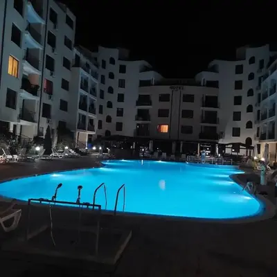 Avalon Lux