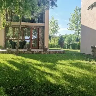 Вилно селище Зора