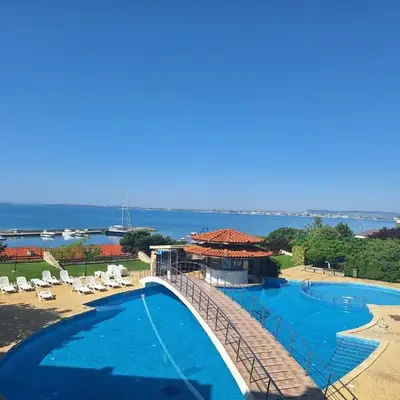 Diamond by the Sea
