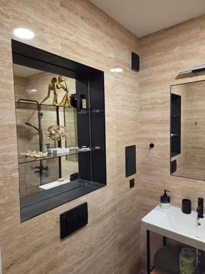 a bathroom with a mirror and a sink at NEU 2025 Emila Romana Boutique- Modernes Luxury Living in Sunny Beach