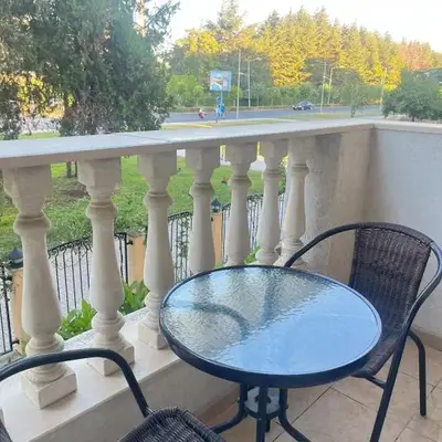 Royal Sun - Vaio - 1BR Apt with Balcony