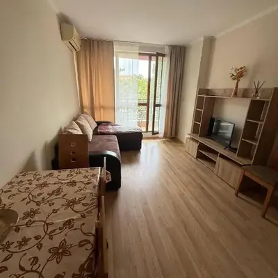 Pacific 3 Apartments