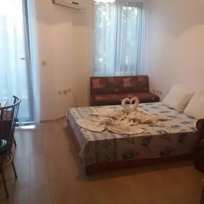 Студио Наде
