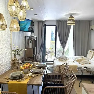 Green Life Boho Apartment
