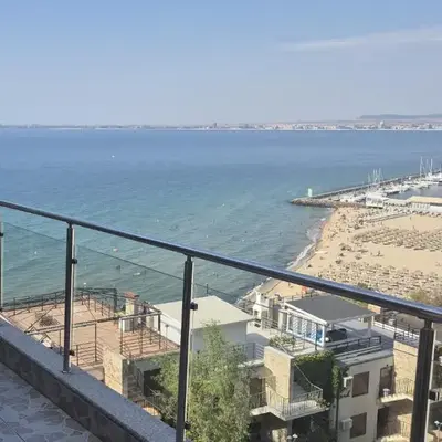 East Beach Marina View Apartment