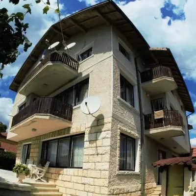 Atanasovi House
