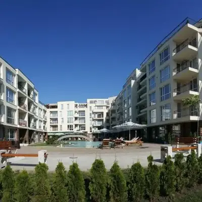 Casa del Sol Apartments
