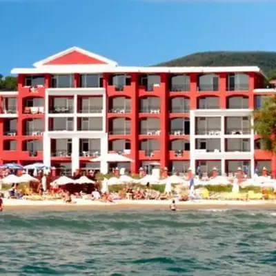 Carina Beach
