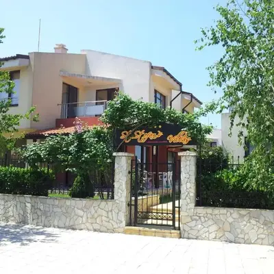 Saint Stefan Villas