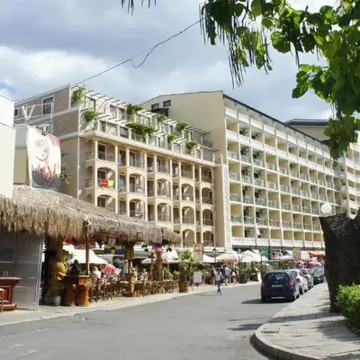 Miramar Front Beach Self Catering Apartments No Swim Pool Access