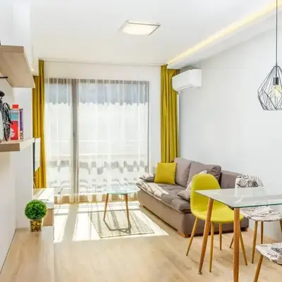 Charisma apt - lux at top city center