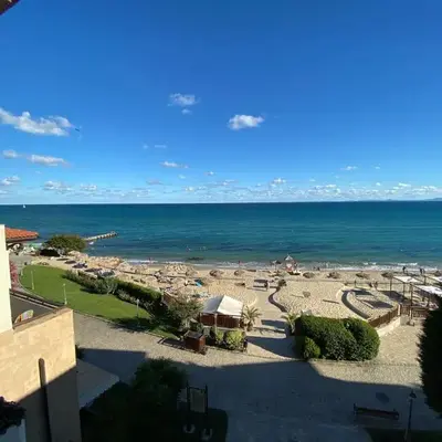 GARDEN OF EDEN B3-2 Private One Bedroom Apartment