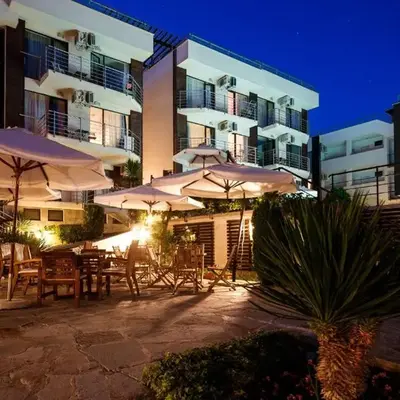 Seaside Apartment with 2 Bedrooms for up to 5 Guests