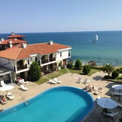 Sun Coast Apartment
