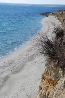 a sandy beach next to a body of water at STUDIO DELUXE IN MARINA CAPE 4 stars complex 33 7 in Aheloy