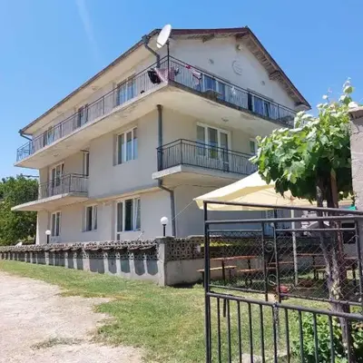 Krimski Guest House and Bungalows