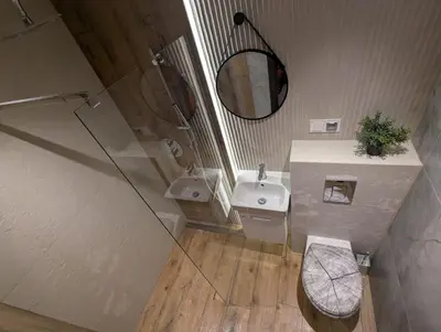 a bathroom with a sink and a mirror at Sunny place in Sveti Vlas
