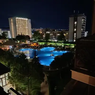 Reina Apart Barcelo Beach